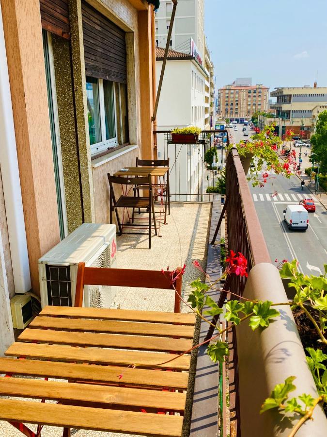 Pang'S Guesthouse Местре Екстериор снимка