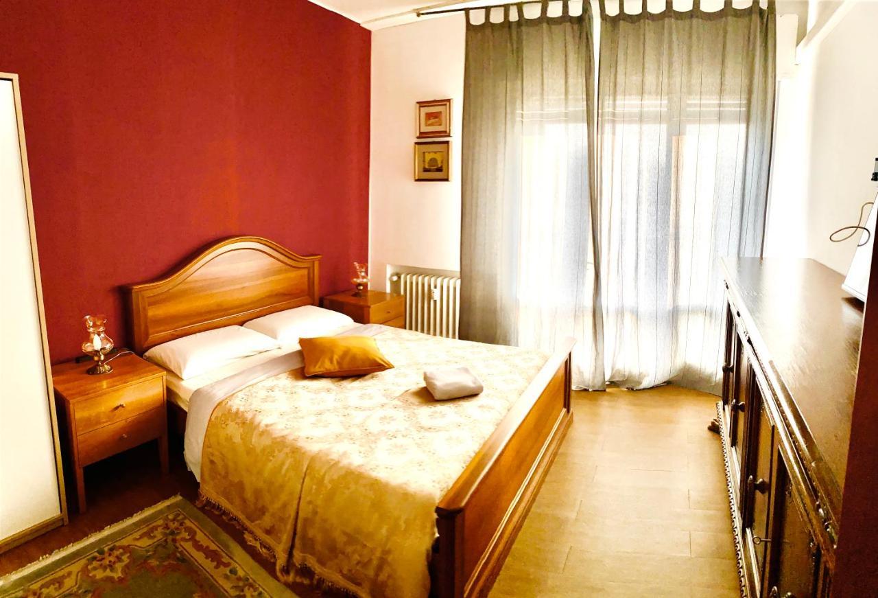 Pang'S Guesthouse Местре Екстериор снимка
