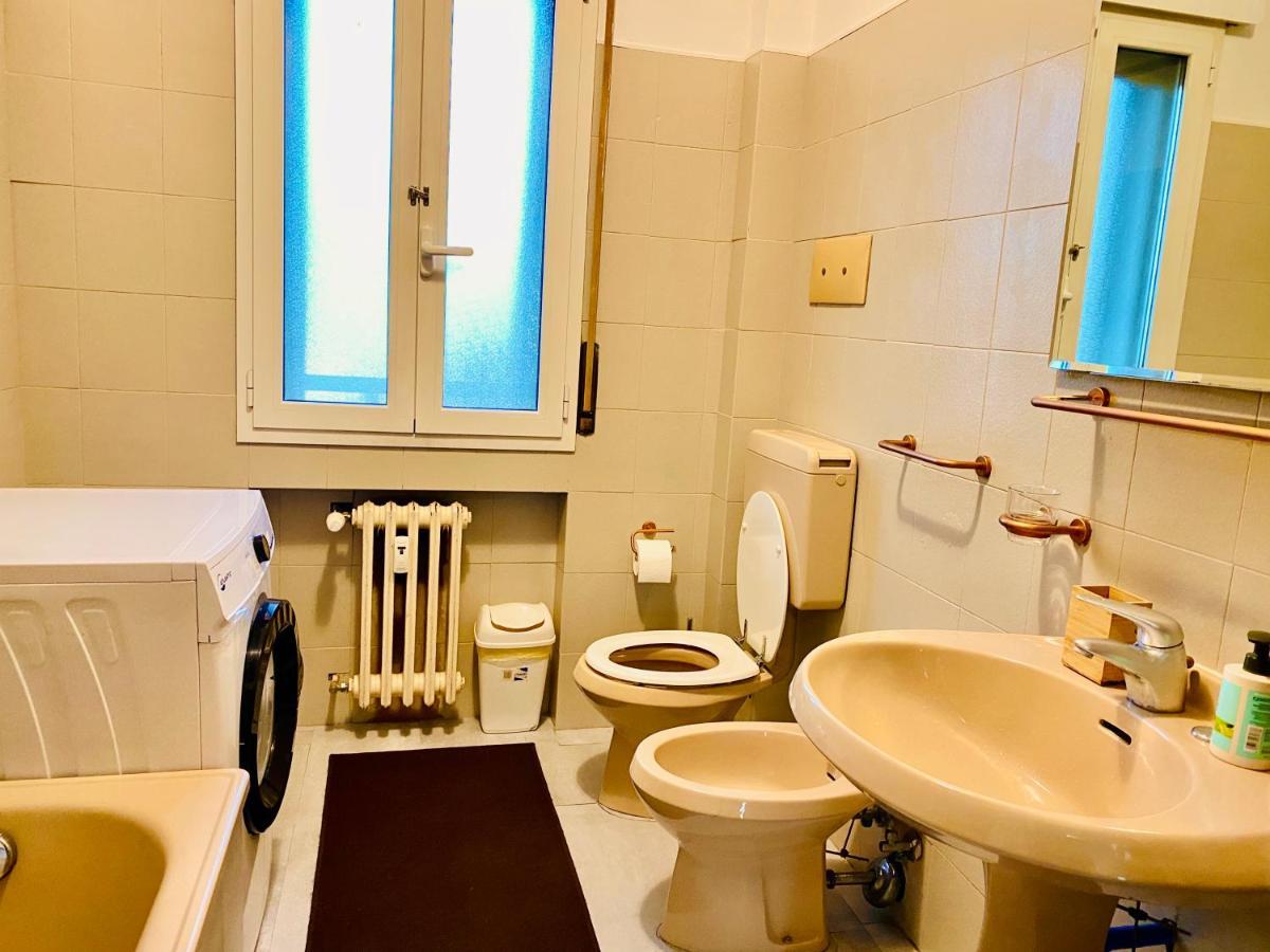 Pang'S Guesthouse Местре Екстериор снимка