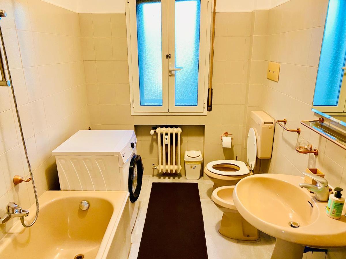 Pang'S Guesthouse Местре Екстериор снимка
